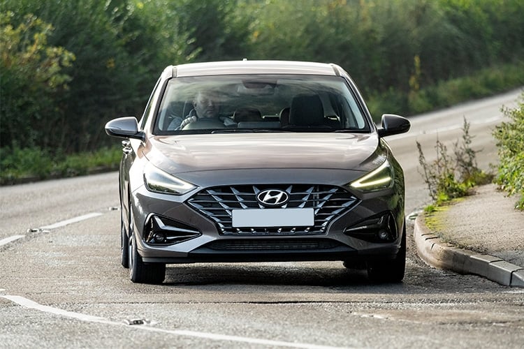 HYUNDAI I30 HATCHBACK Advance