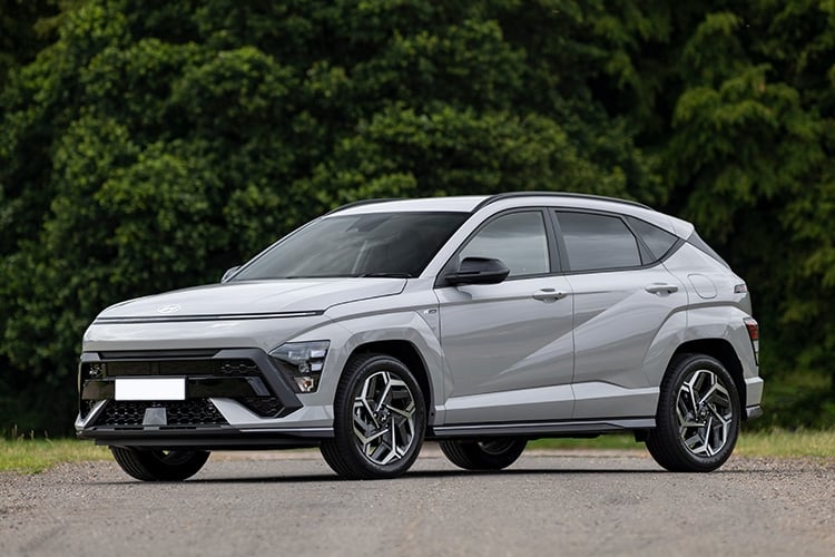 HYUNDAI KONA HATCHBACK Advance